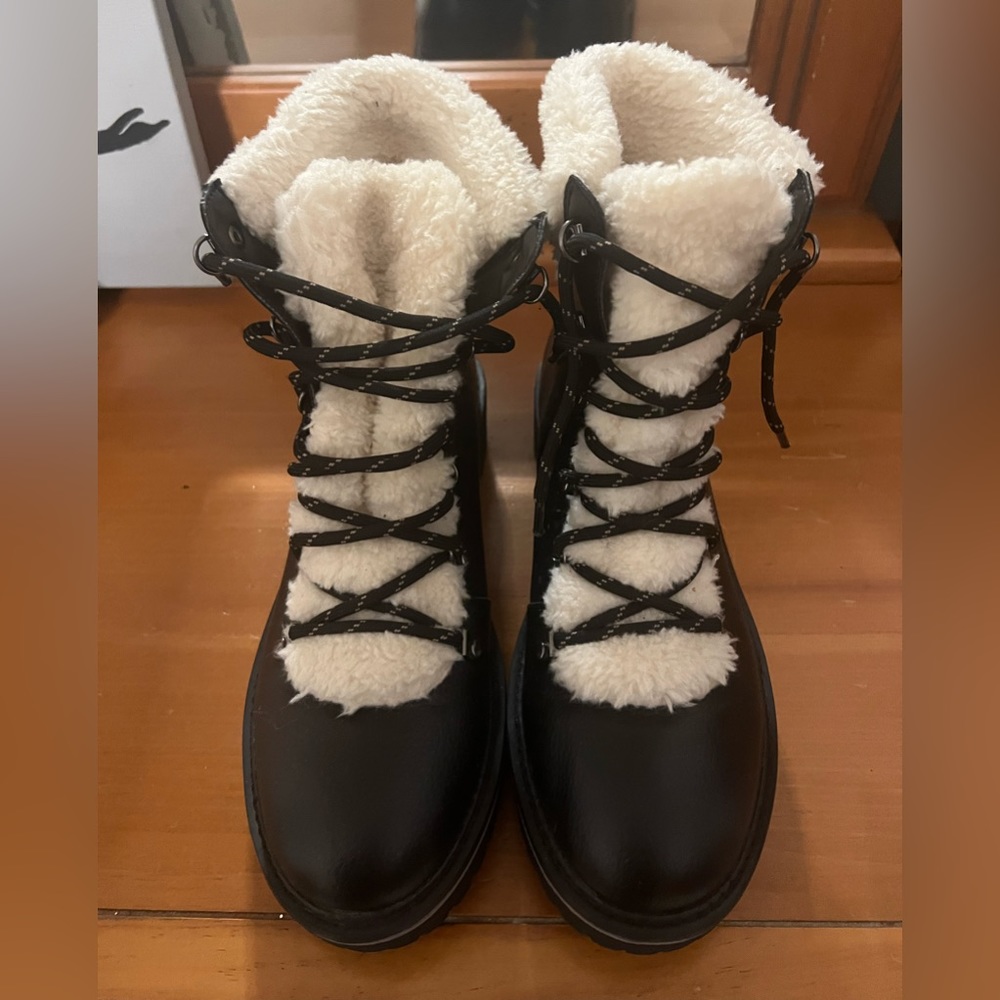 Tommy Hilfiger combat boots